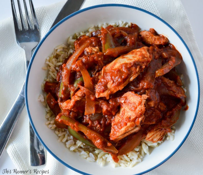Healthy Roasted Red Pepper Chicken Paprikash - with options to prep ahead of time for an easy weeknight meal!